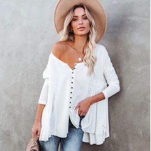 NWT Vici dolls white bohemian top size M